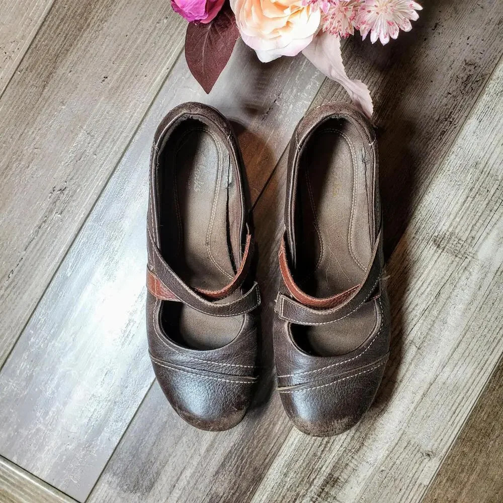 Clark's Bendables Brown Leather Women's Wave Mary Jane Shoes Size 9M